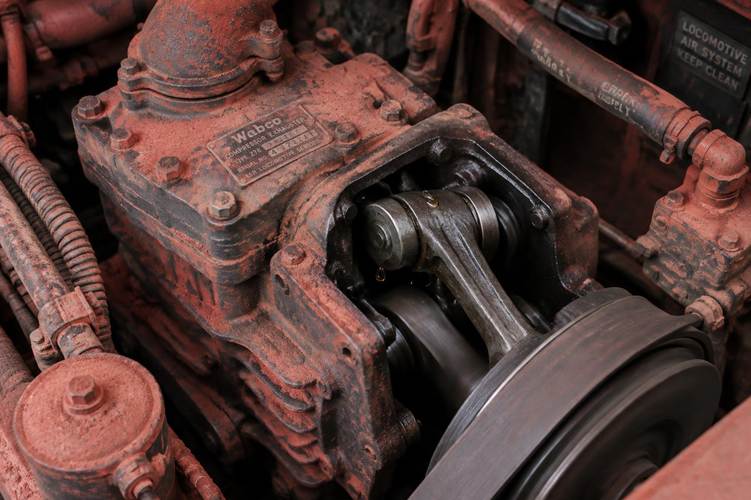 3 Best Crankshaft Oil Systems For Compressor Exhausters in Locomotives